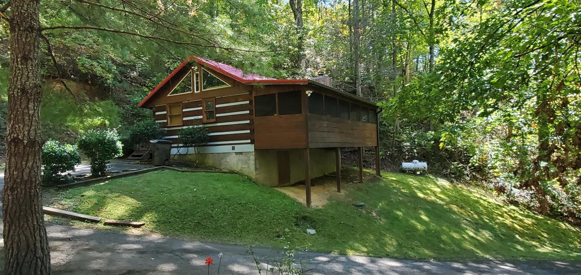 Villa The Robins Nest With Hot Tub à Pigeon Forge Extérieur photo