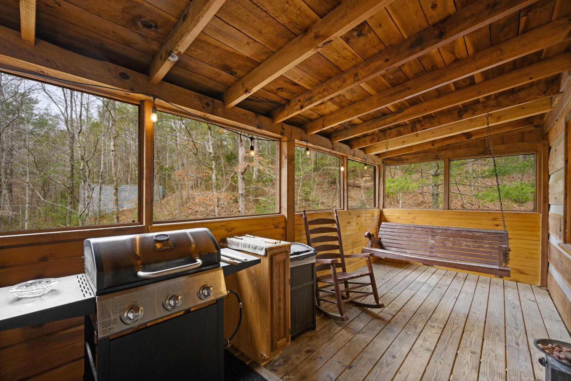 Villa The Robins Nest With Hot Tub à Pigeon Forge Extérieur photo