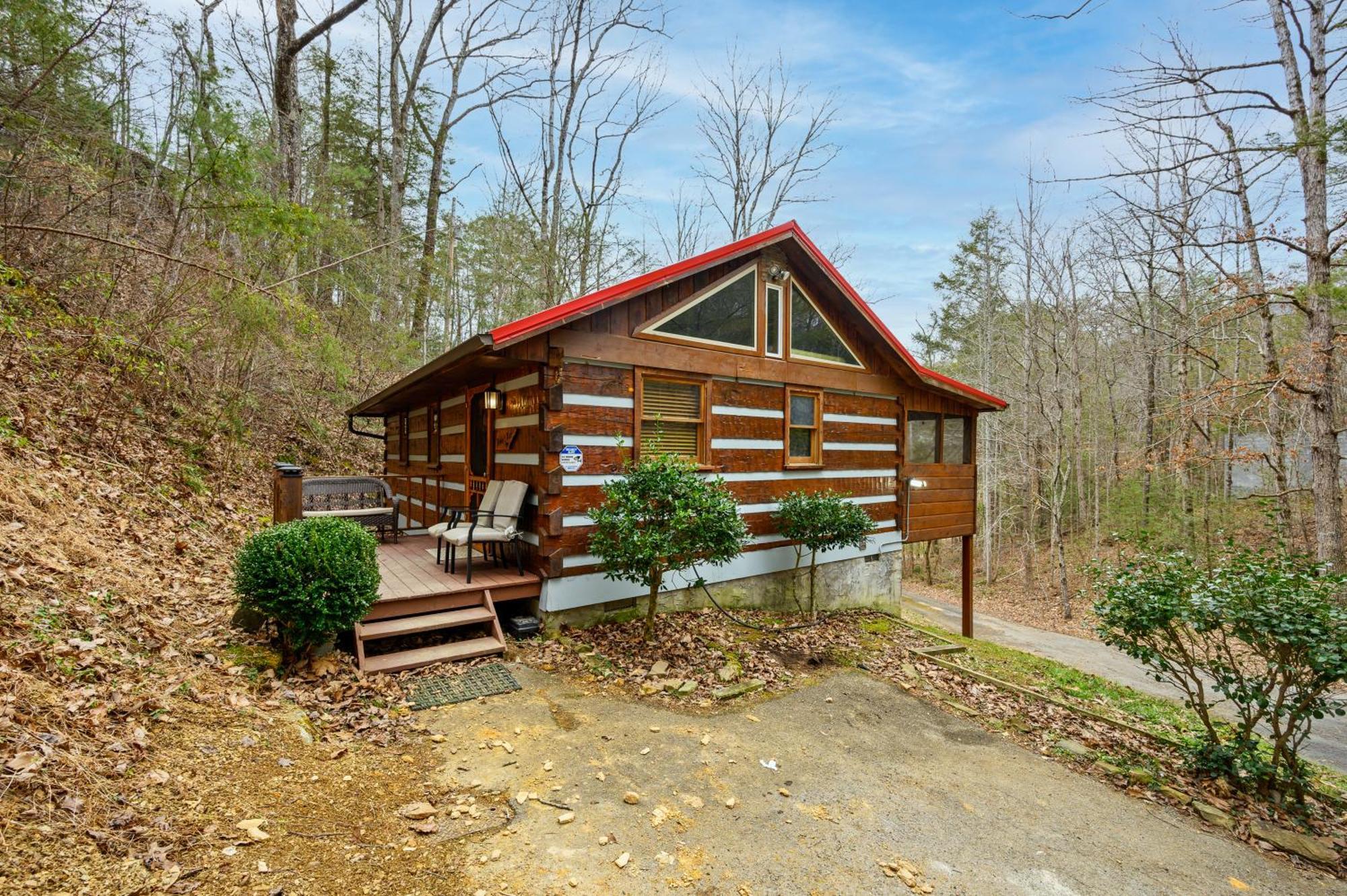 Villa The Robins Nest With Hot Tub à Pigeon Forge Extérieur photo